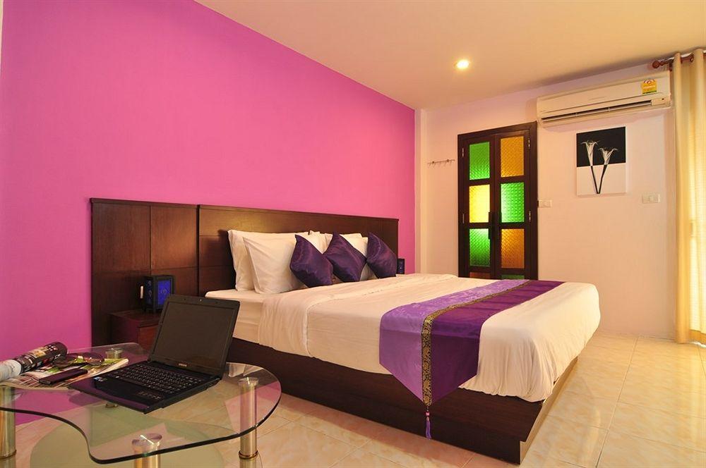 Islanda Boutique Hotel Patong Extérieur photo