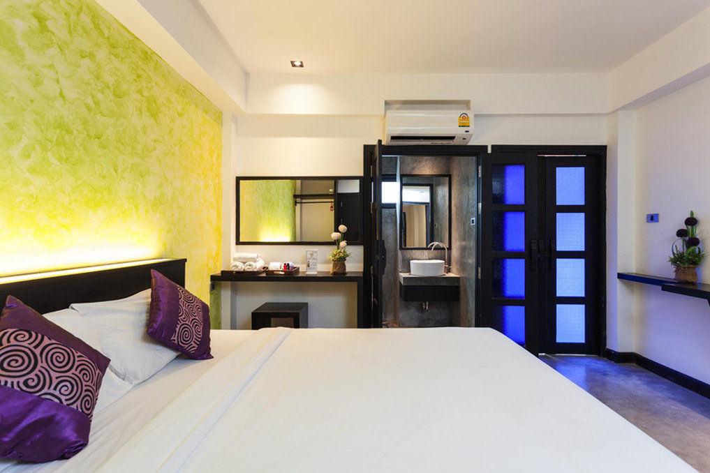 Islanda Boutique Hotel Patong Extérieur photo
