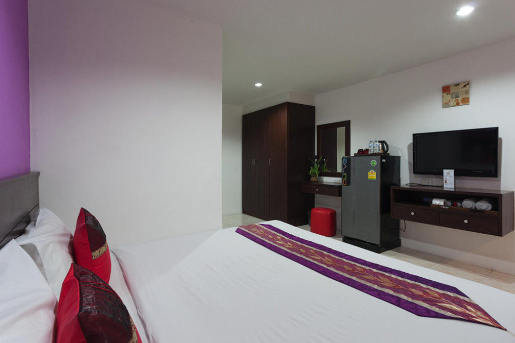 Islanda Boutique Hotel Patong Extérieur photo