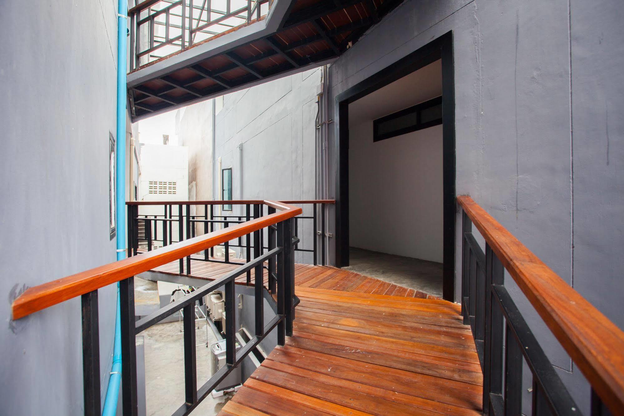 Islanda Boutique Hotel Patong Extérieur photo